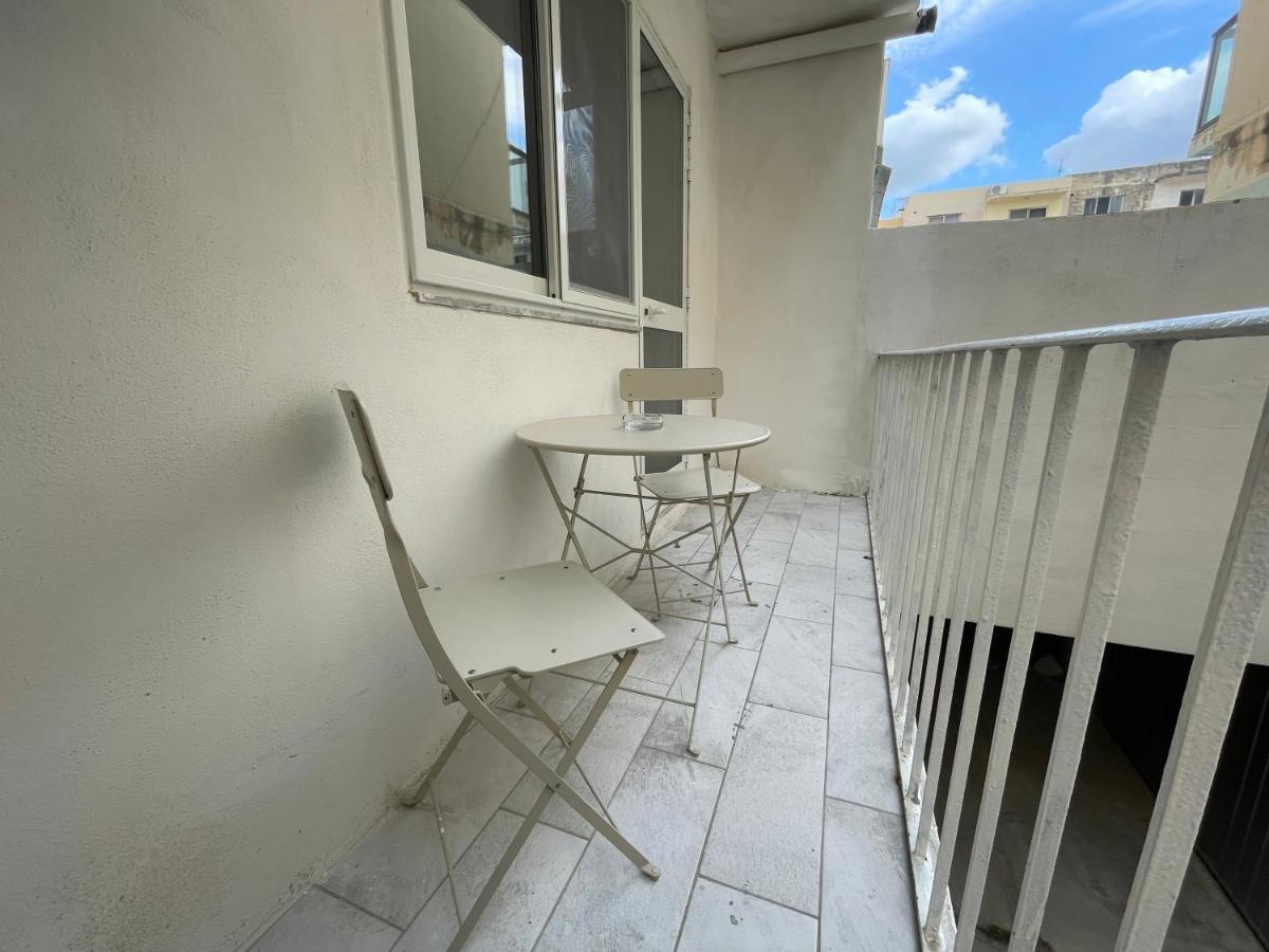 Casa Leon Malta Hotel Saint Julian's Екстериор снимка