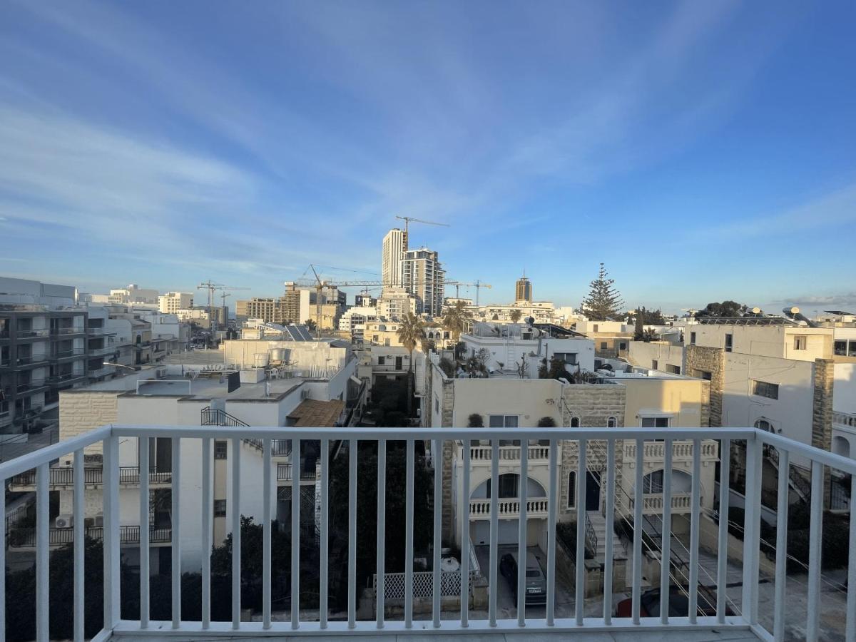 Casa Leon Malta Hotel Saint Julian's Екстериор снимка