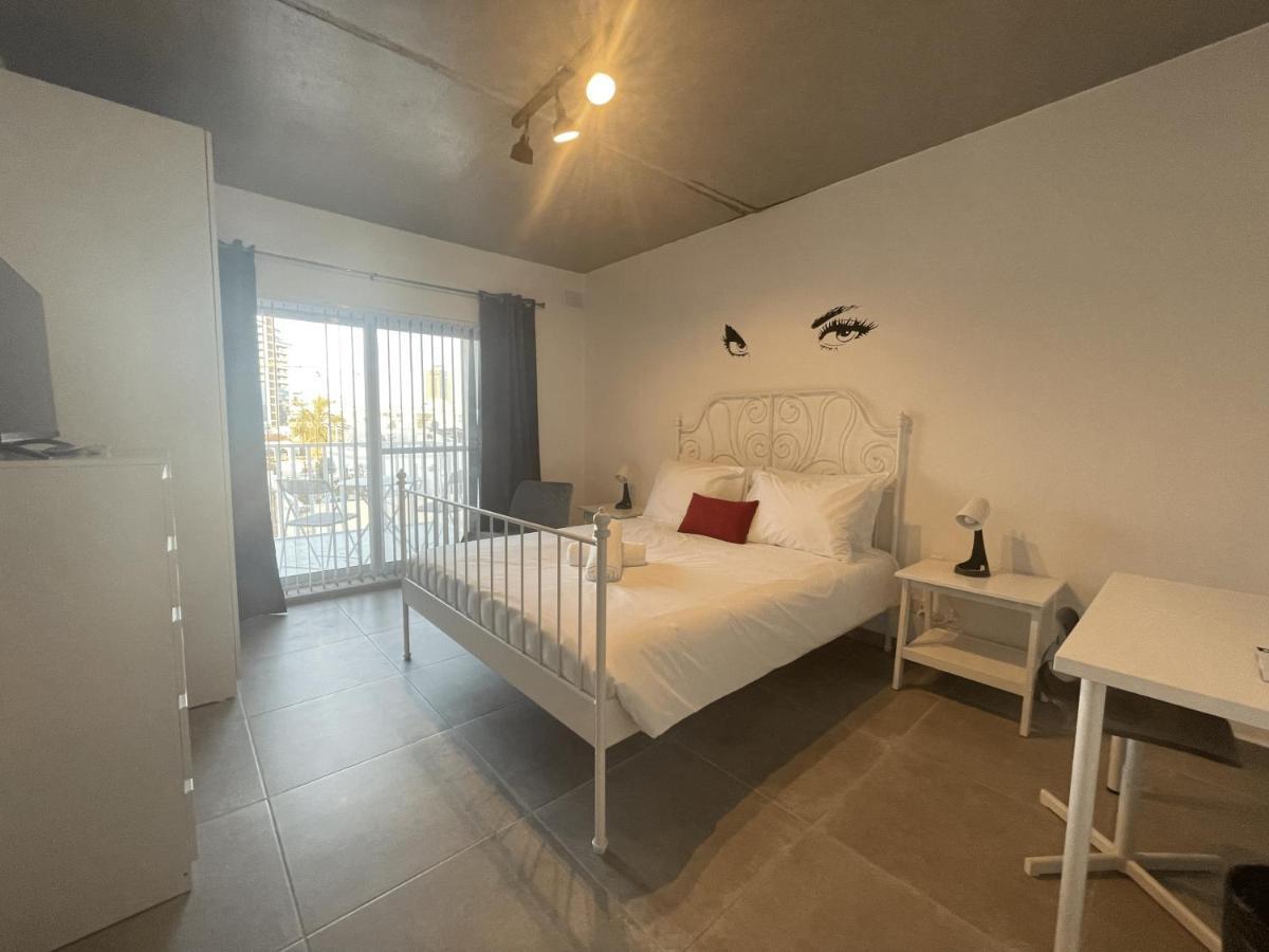 Casa Leon Malta Hotel Saint Julian's Екстериор снимка