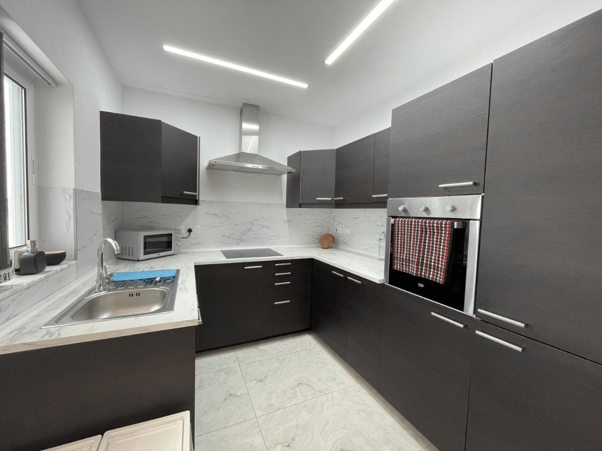 Casa Leon Malta Hotel Saint Julian's Екстериор снимка