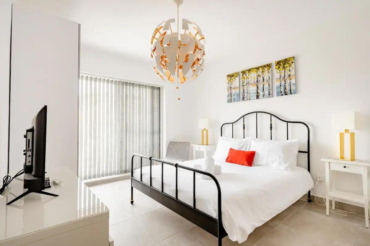 Casa Leon Malta Hotel Saint Julian's Екстериор снимка