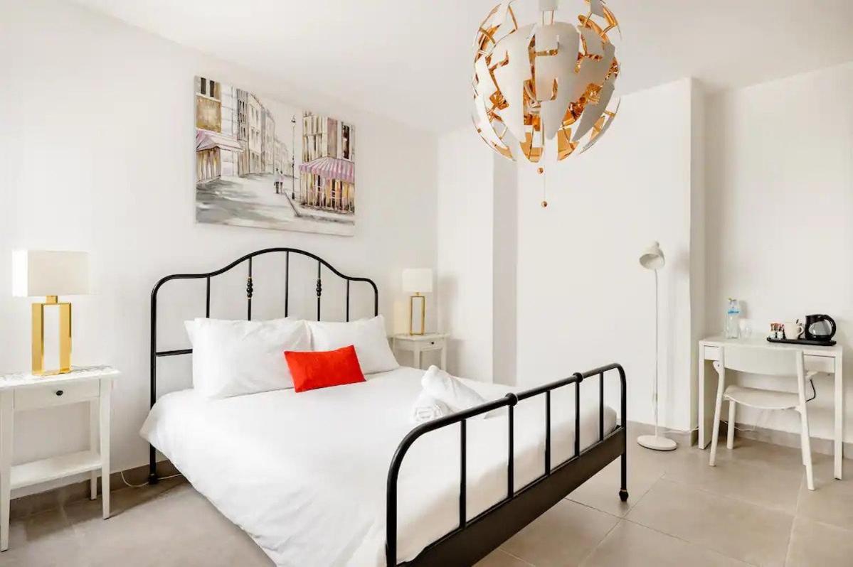 Casa Leon Malta Hotel Saint Julian's Екстериор снимка